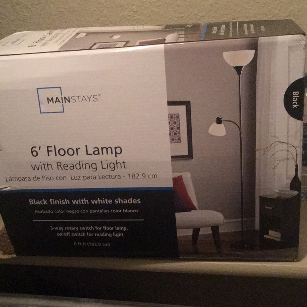 FLOOR LAMP